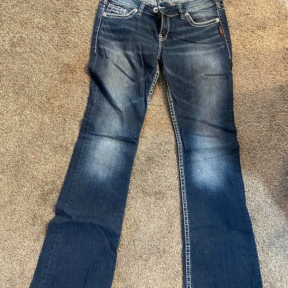 Hardly used Silver jeans Tuesday 29/33L - Picture 3 of 3